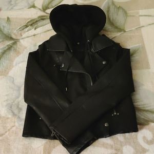 💕BEAUTIFUL WOMEN'S MOTORCYCLE JACKET✌️